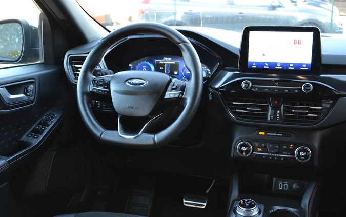 Ford Kuga cena 79900 przebieg: 257400, rok produkcji 2020 z Lubsko małe 781